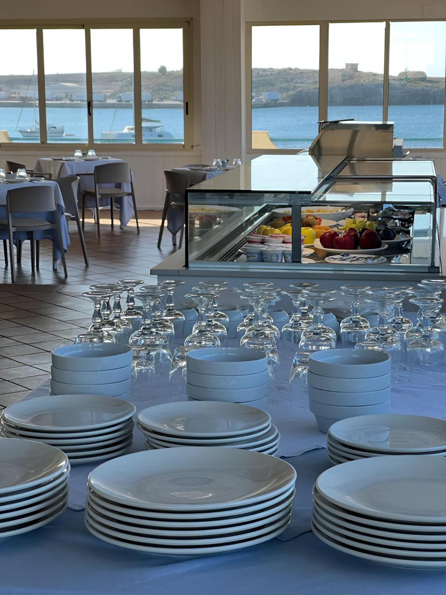 Hotel Baia Turchese Đảo Đảo Lampedusa Ngoại thất bức ảnh
